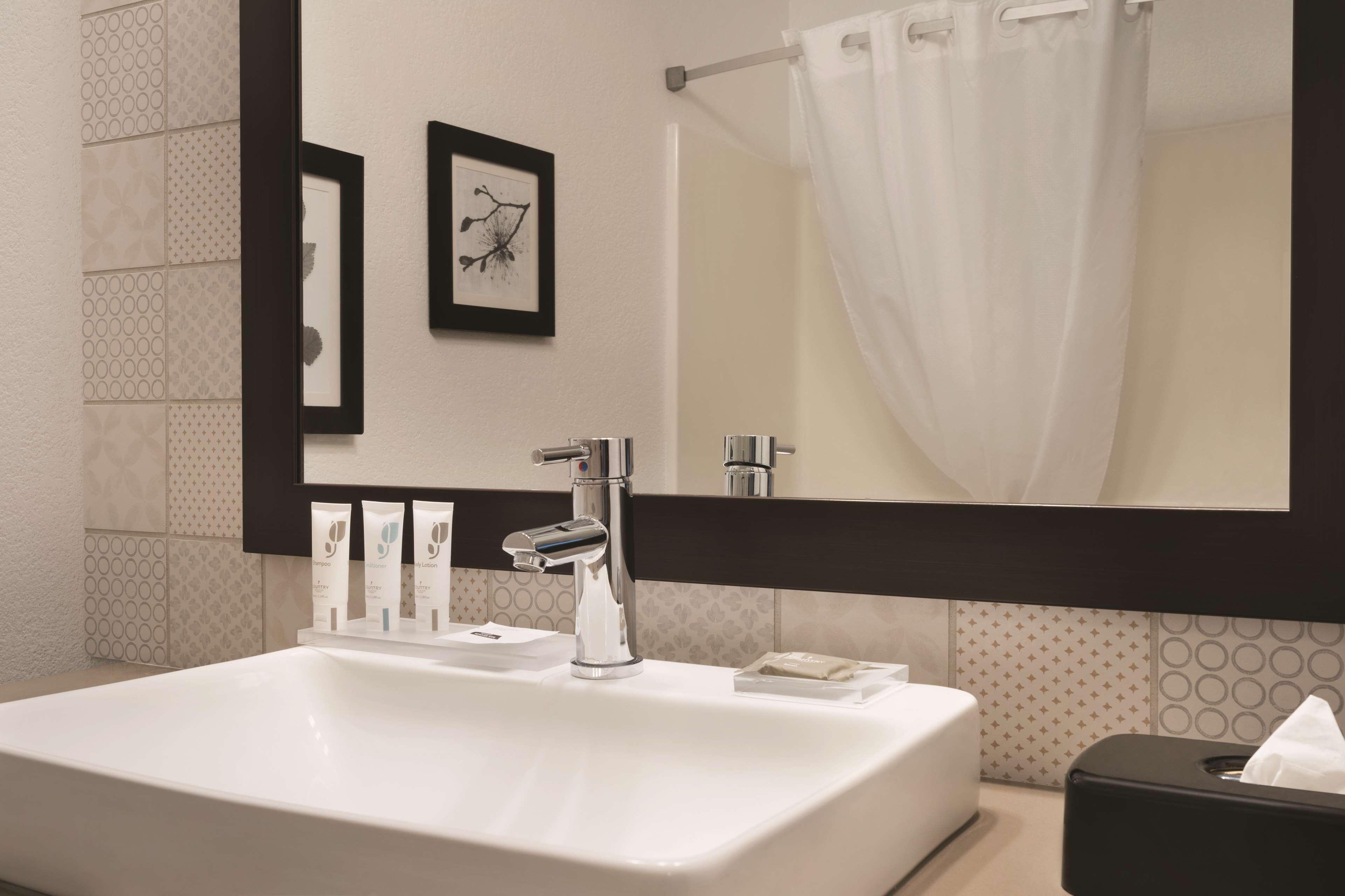 Country Inn & Suites By Radisson, Detroit Lakes, Mn Экстерьер фото